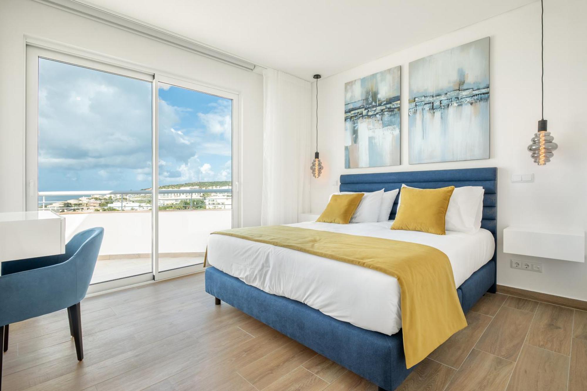 Blue Ocean View, Porto De Mos Vr14